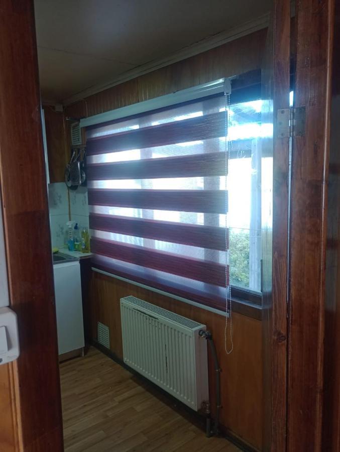 Isla Yu Backpacker Hostel Пуерто Наталес Екстериор снимка