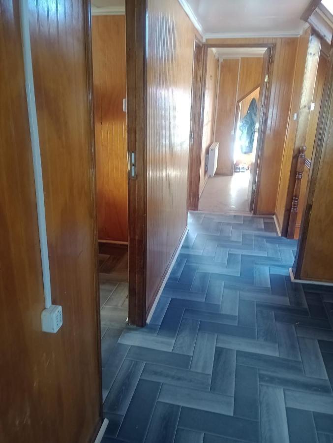 Isla Yu Backpacker Hostel Пуерто Наталес Екстериор снимка