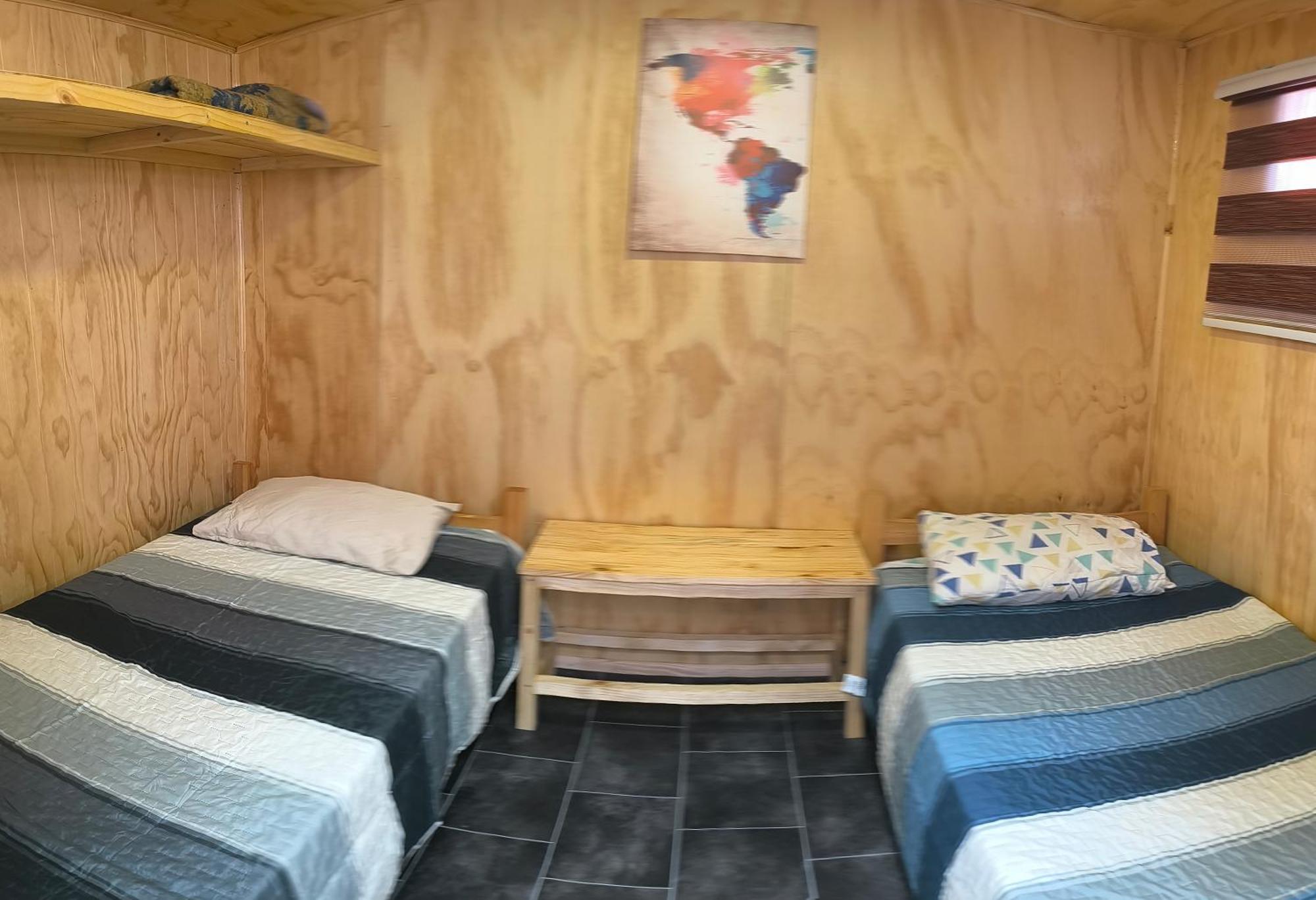 Isla Yu Backpacker Hostel Пуерто Наталес Екстериор снимка